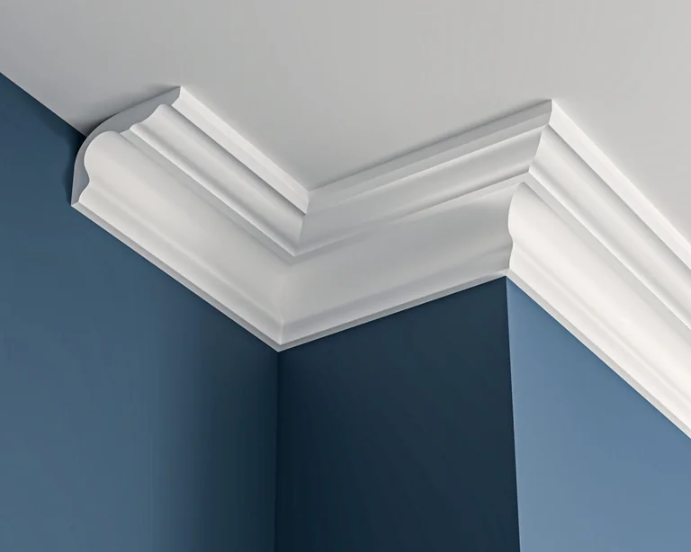 Victorian plaster cornice 115x80mm - 3.0m, with Plain Cove Detail